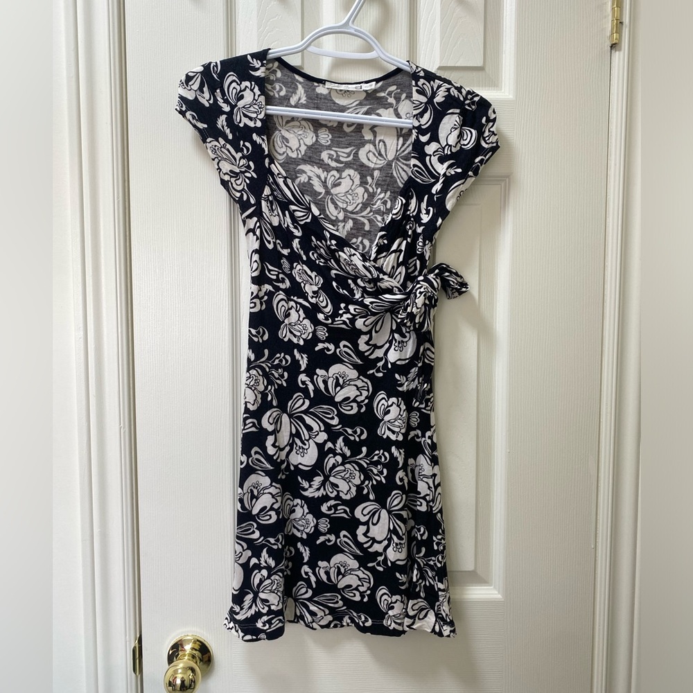 Dynamite Floral Dress